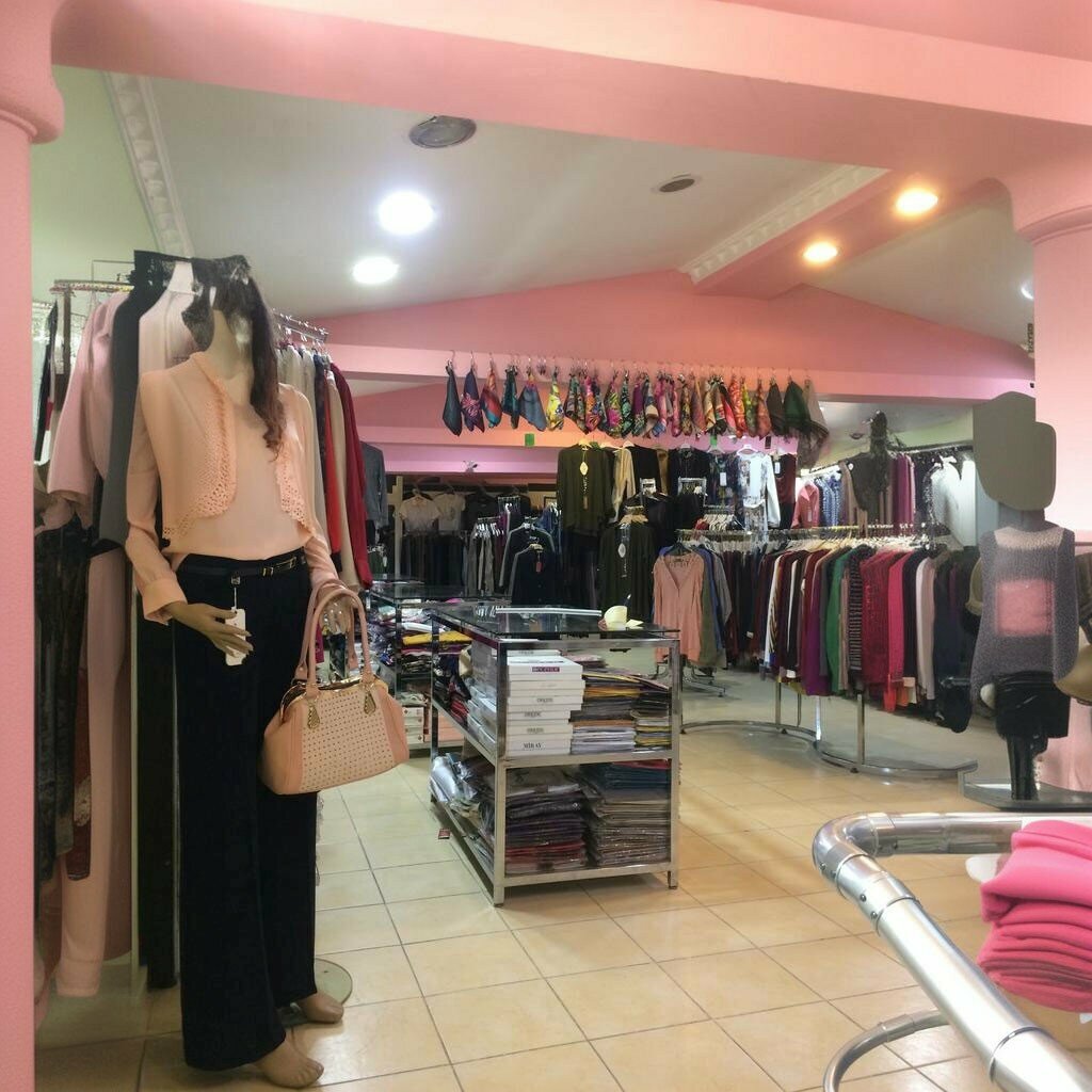 Convenience store Ayhan Market, Camardi, photo