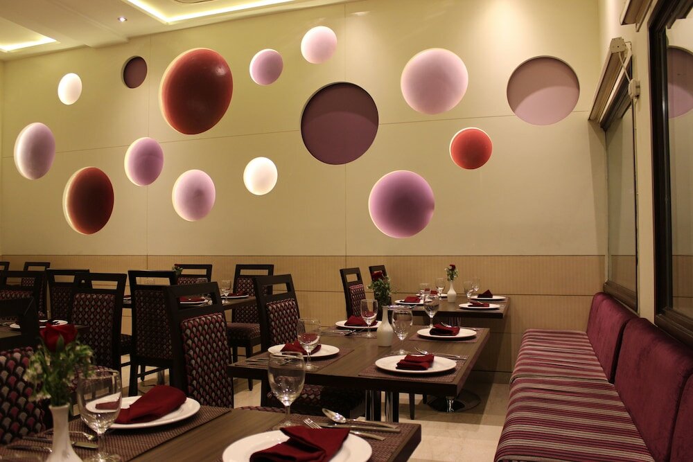 Фото Hotel Amrapali Grand
