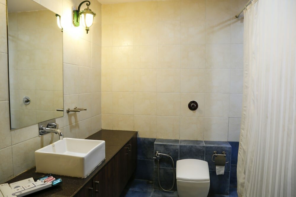 Фото The Colonial Manek Manor