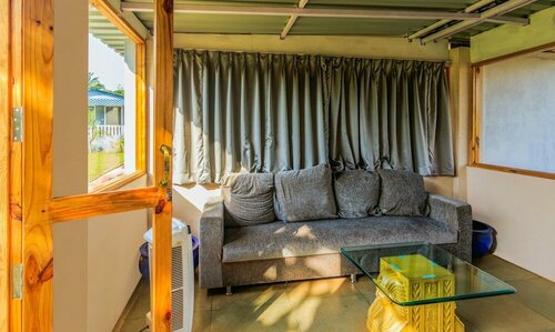Гостиница Treebo Trend Lands End Beach Resort в Морджиме