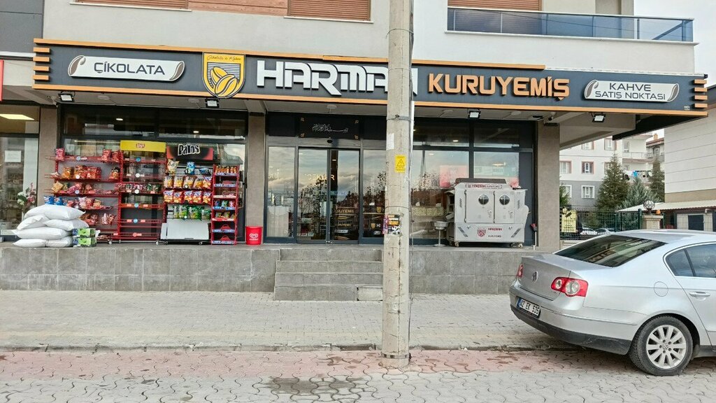Nuts, snacks, dried fruits Harman Nuts & Chocolate & Coffee, Konya, photo