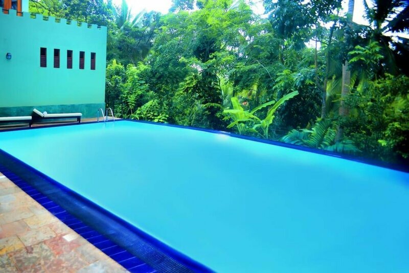 Гостиница Tropical Retreat
