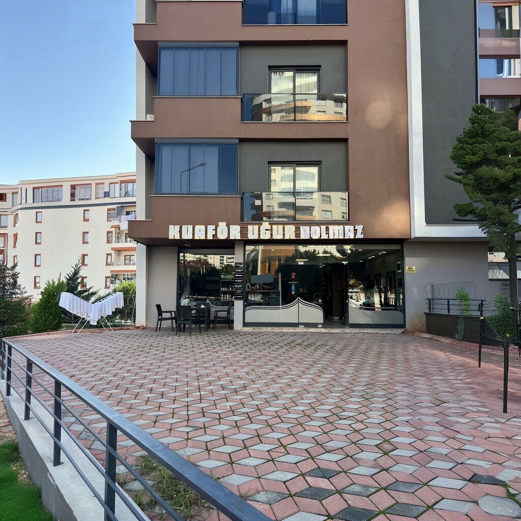 Hairdresser Ugur Dolmaz
