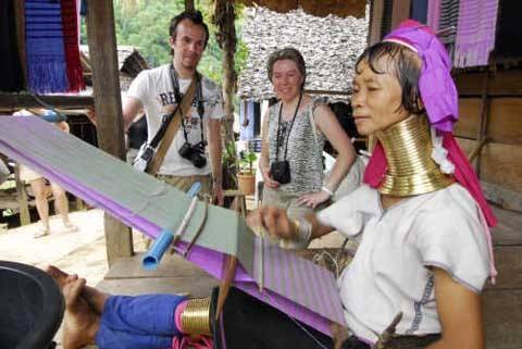 Фото Kasarin Court