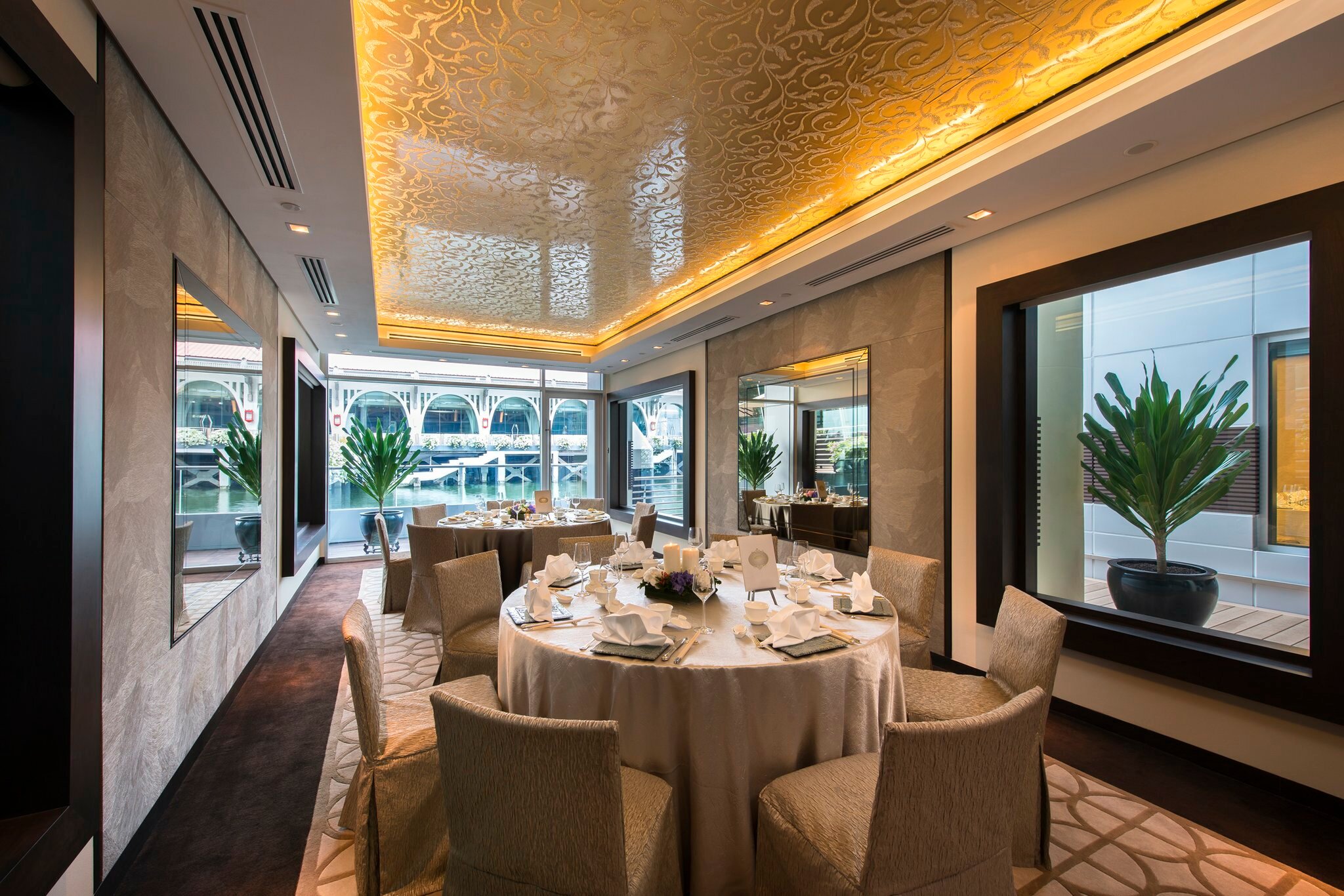 Фото Fullerton Bay