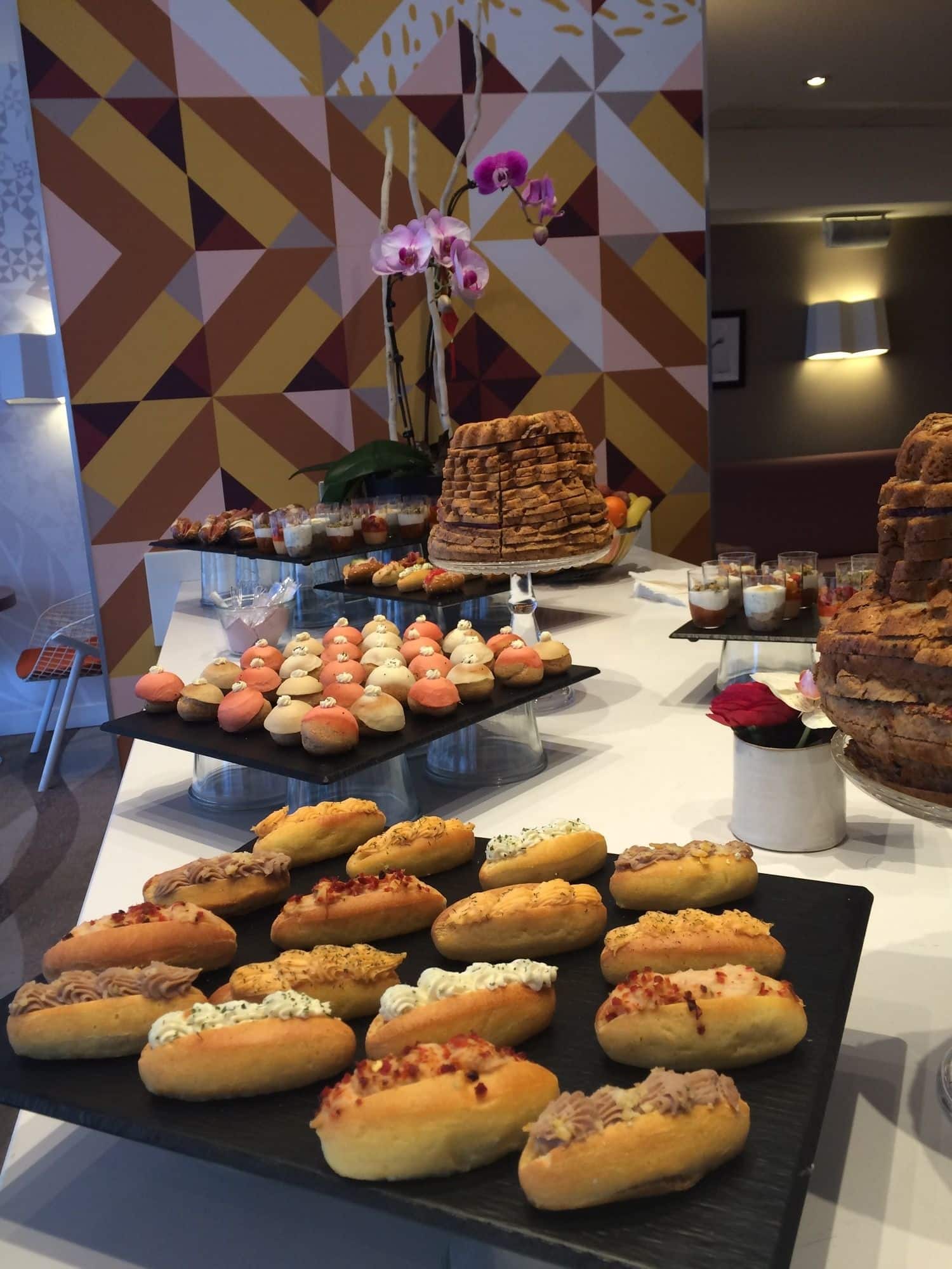 Фото Mercure Paris Montmartre Sacré Coeur