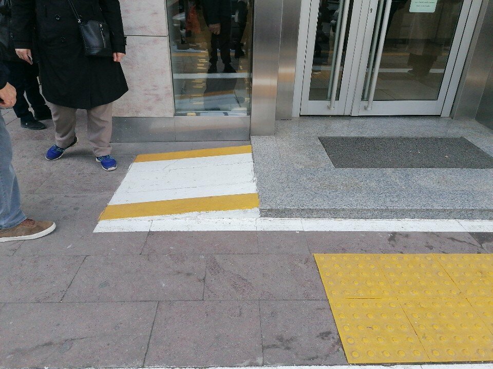 ATM Ziraat Bank, Izmir, photo