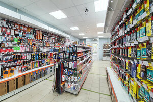 Profi (Volgograd, Raboche-Krestyanskaya Street, 14), items for mobile phones