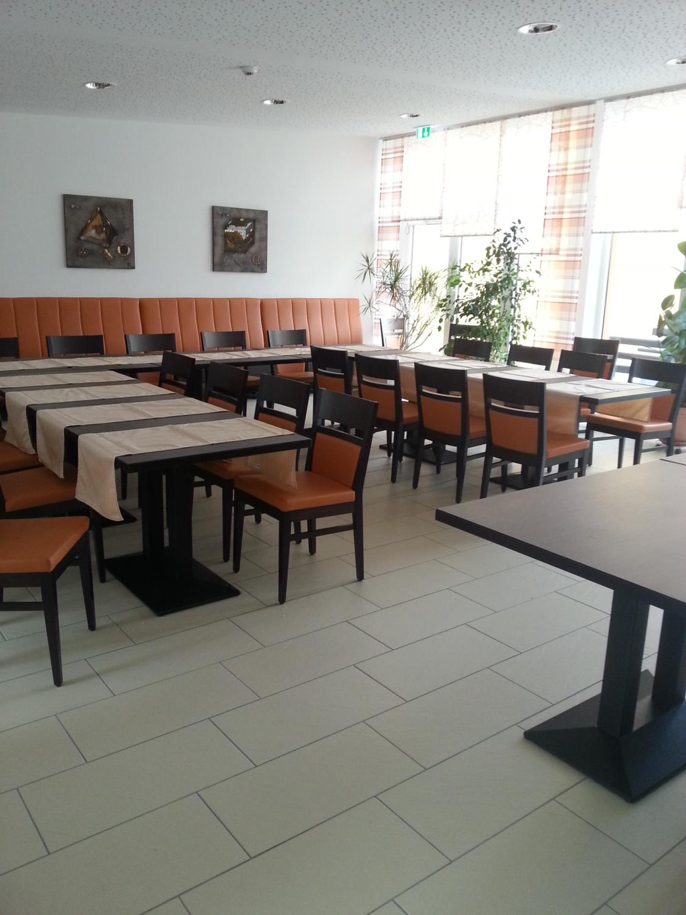 Фото Hotel Quellenhof