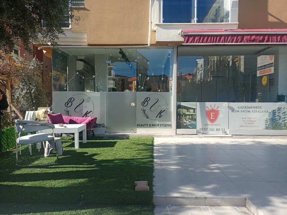 B&k Beauty Hair Studio