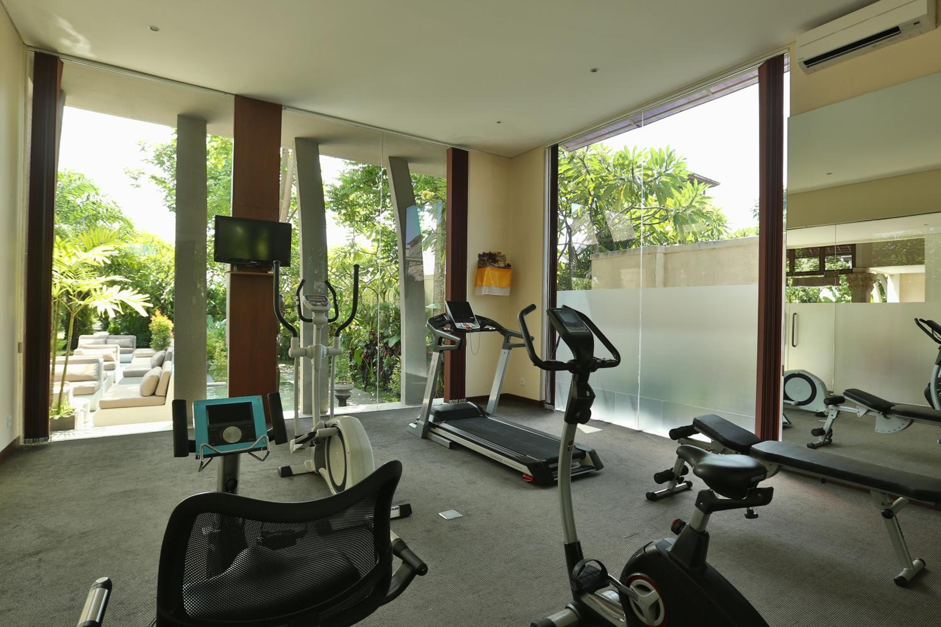 Фото Mahagiri Villas Sanur