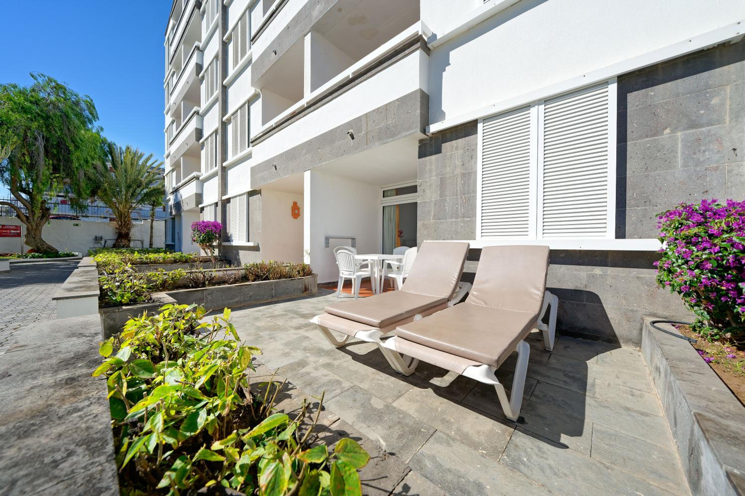 Фото Apartamentos Dorotea