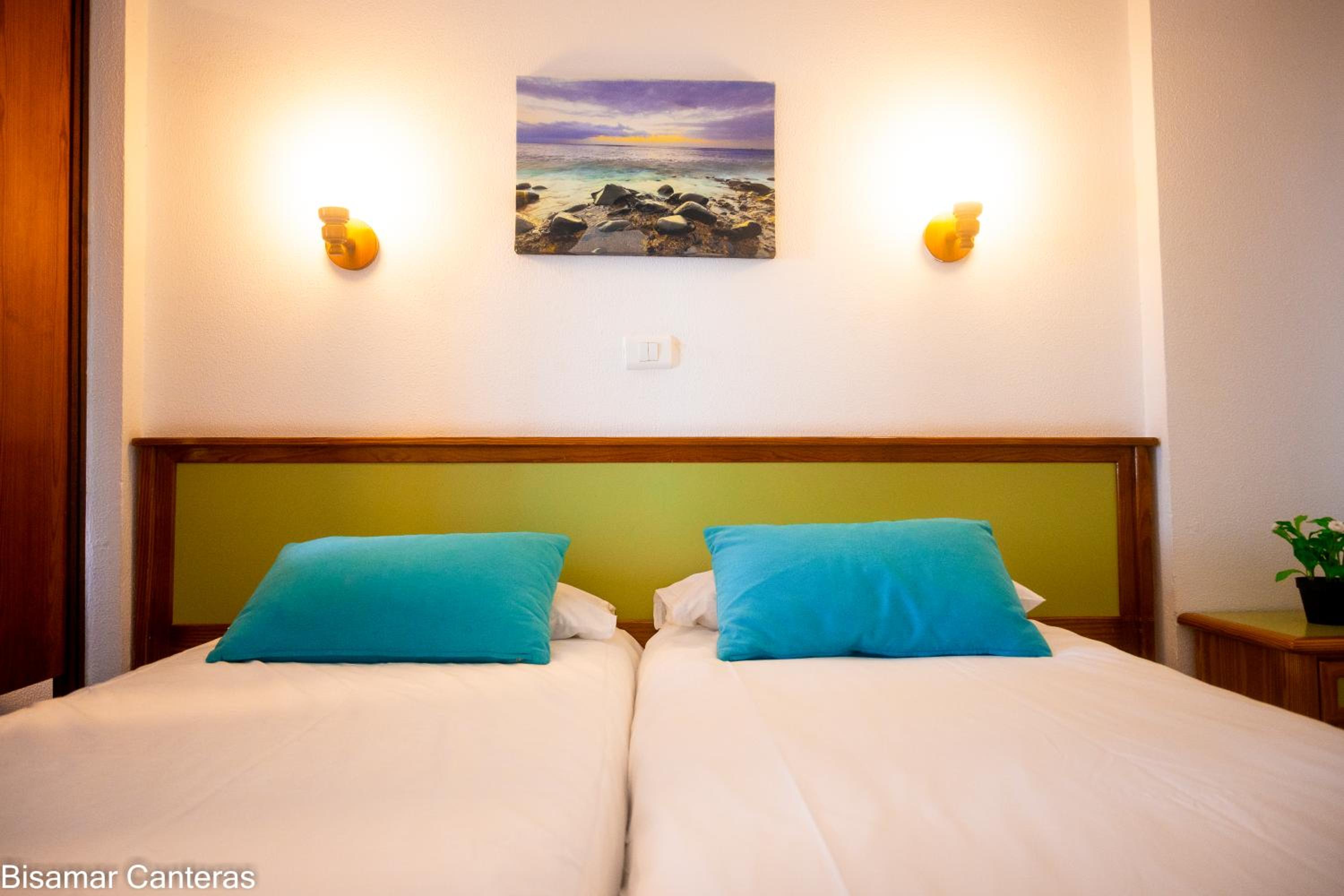 Фото Apartamentos Brisamar Canteras
