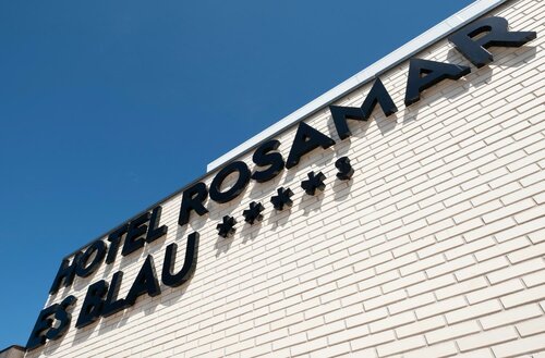 Гостиница Rosamar Es Blau в Льорет-де-Маре