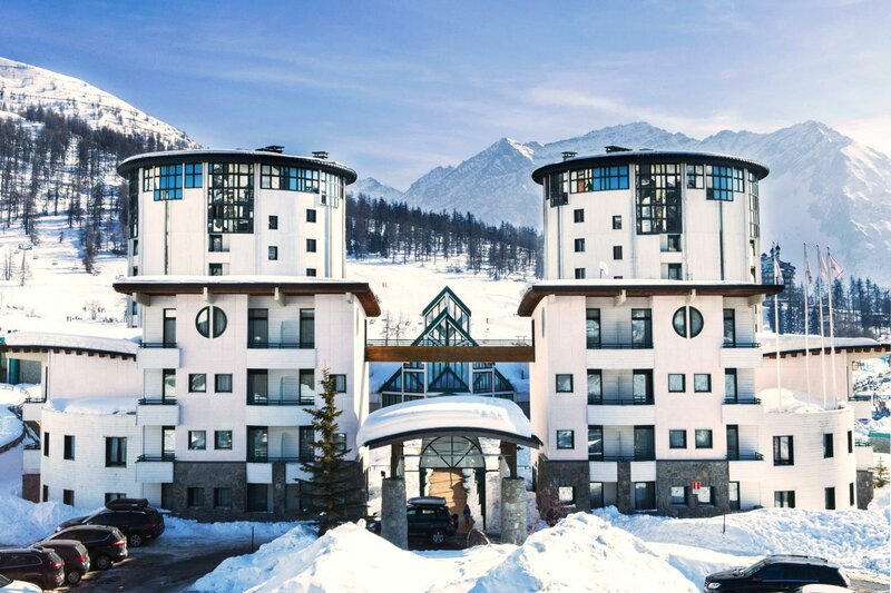 Гостиница Hotiday Hotel Sestriere в Сестриере