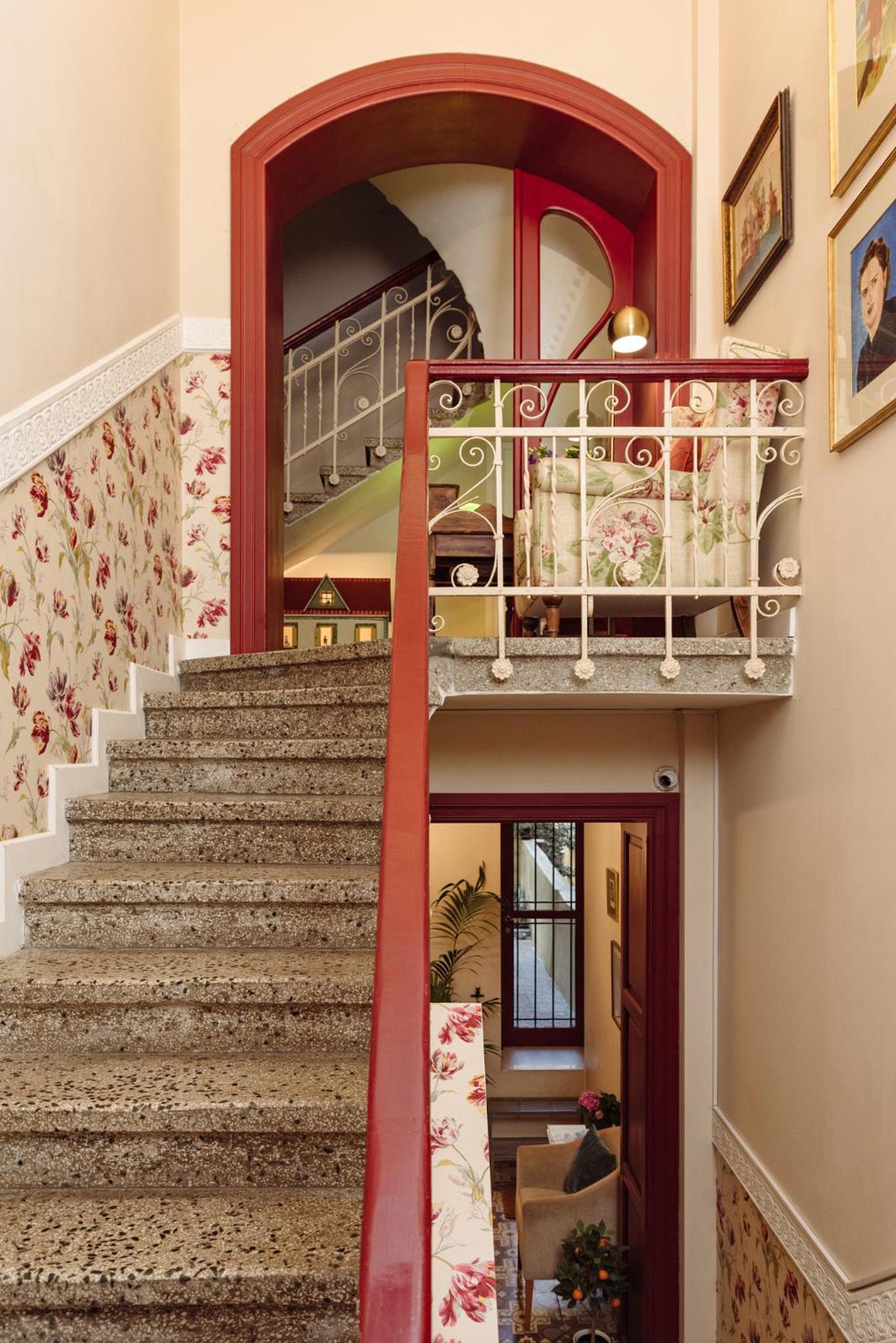 Фото Gatto Perso Luxury Apartments