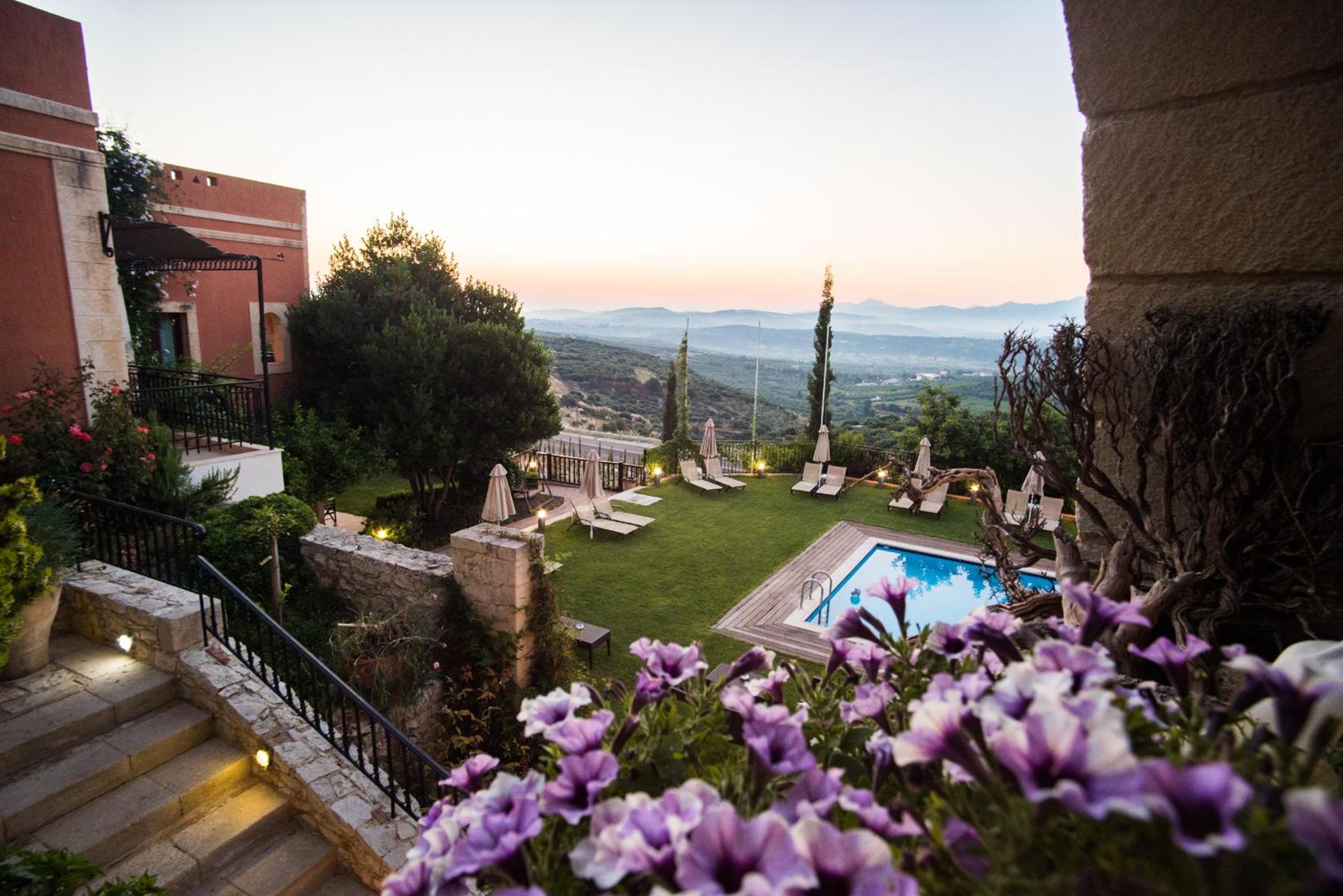 Фото отеля 4