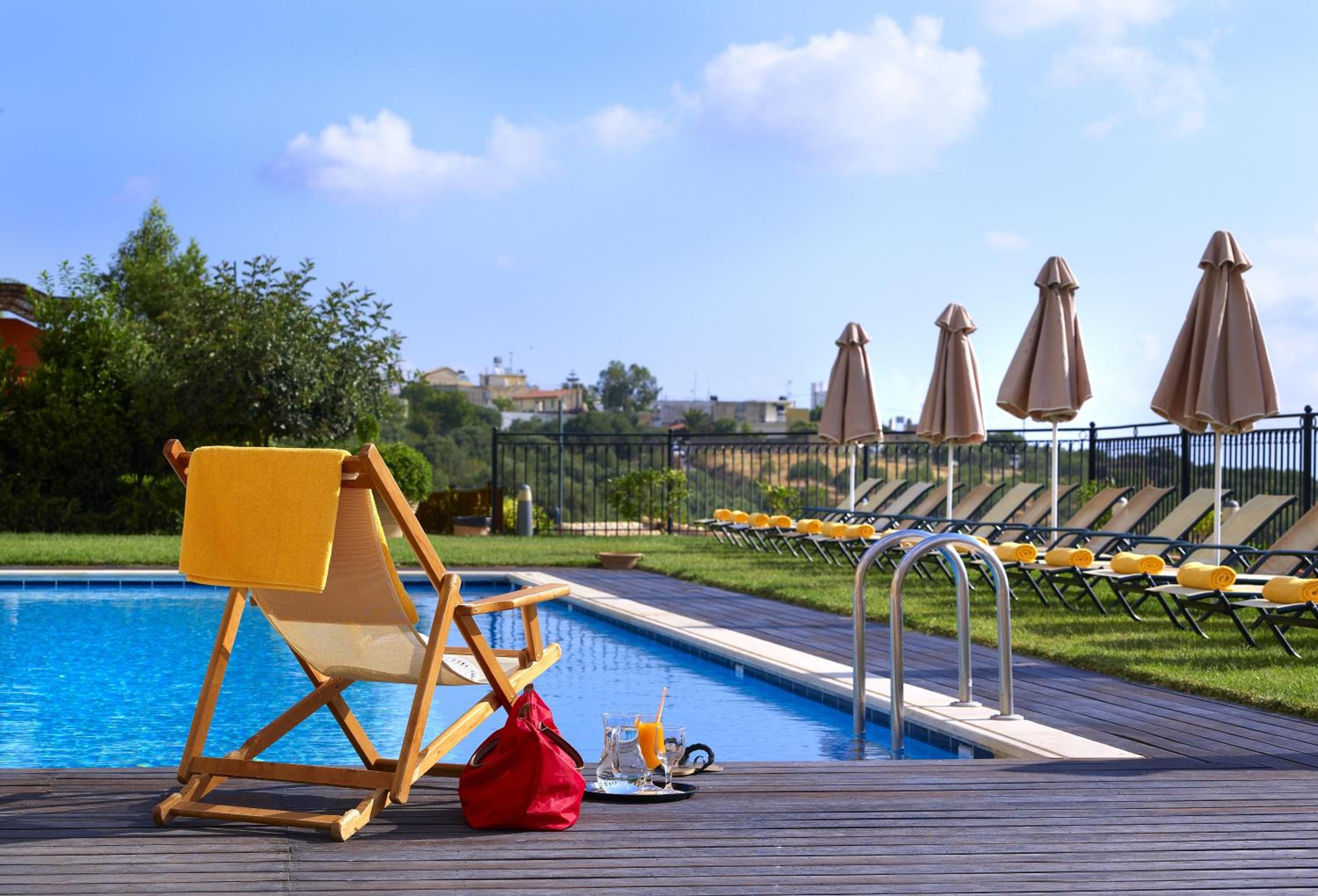 Фото Katalagari Country Suites