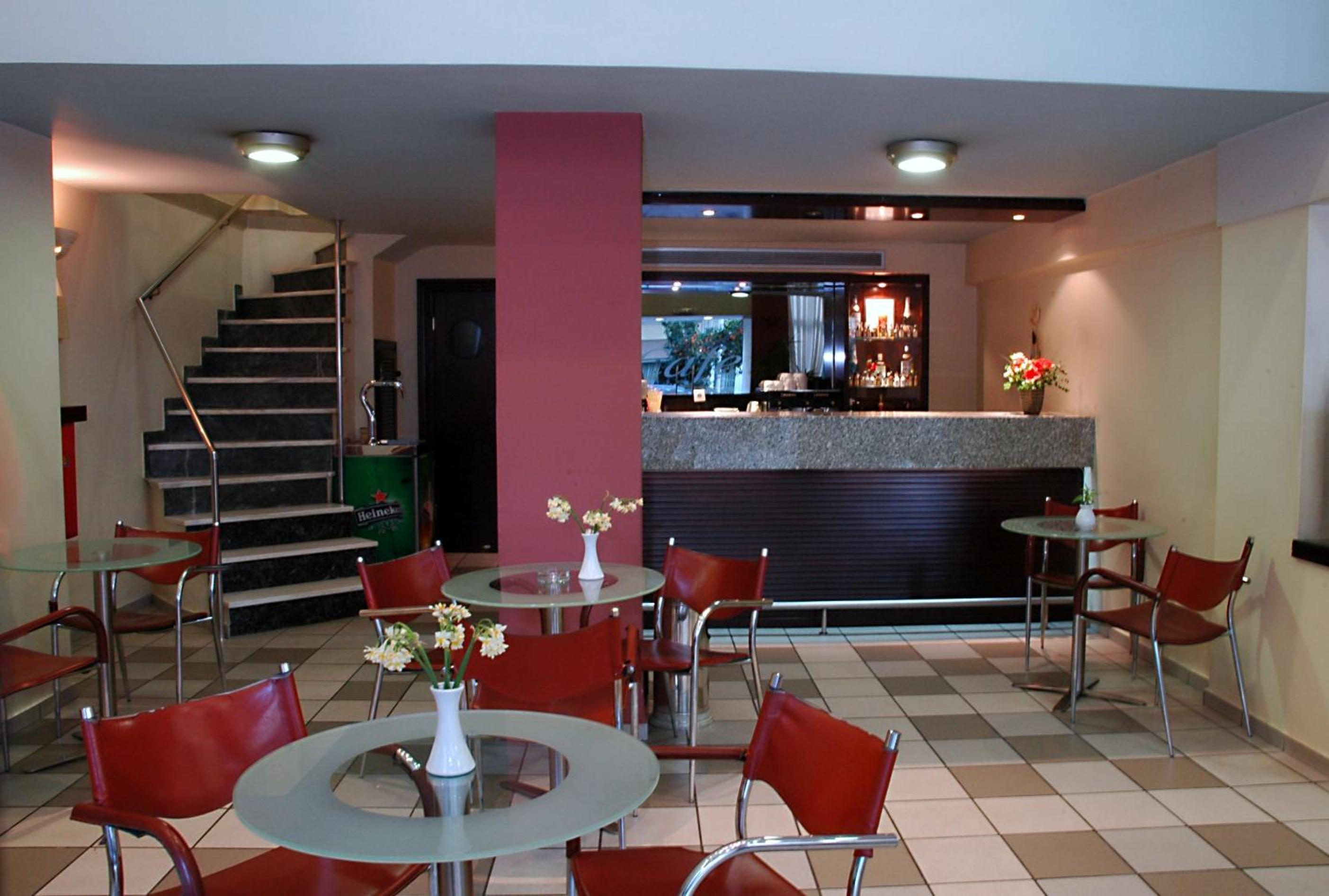 Фото Glaros Hotel