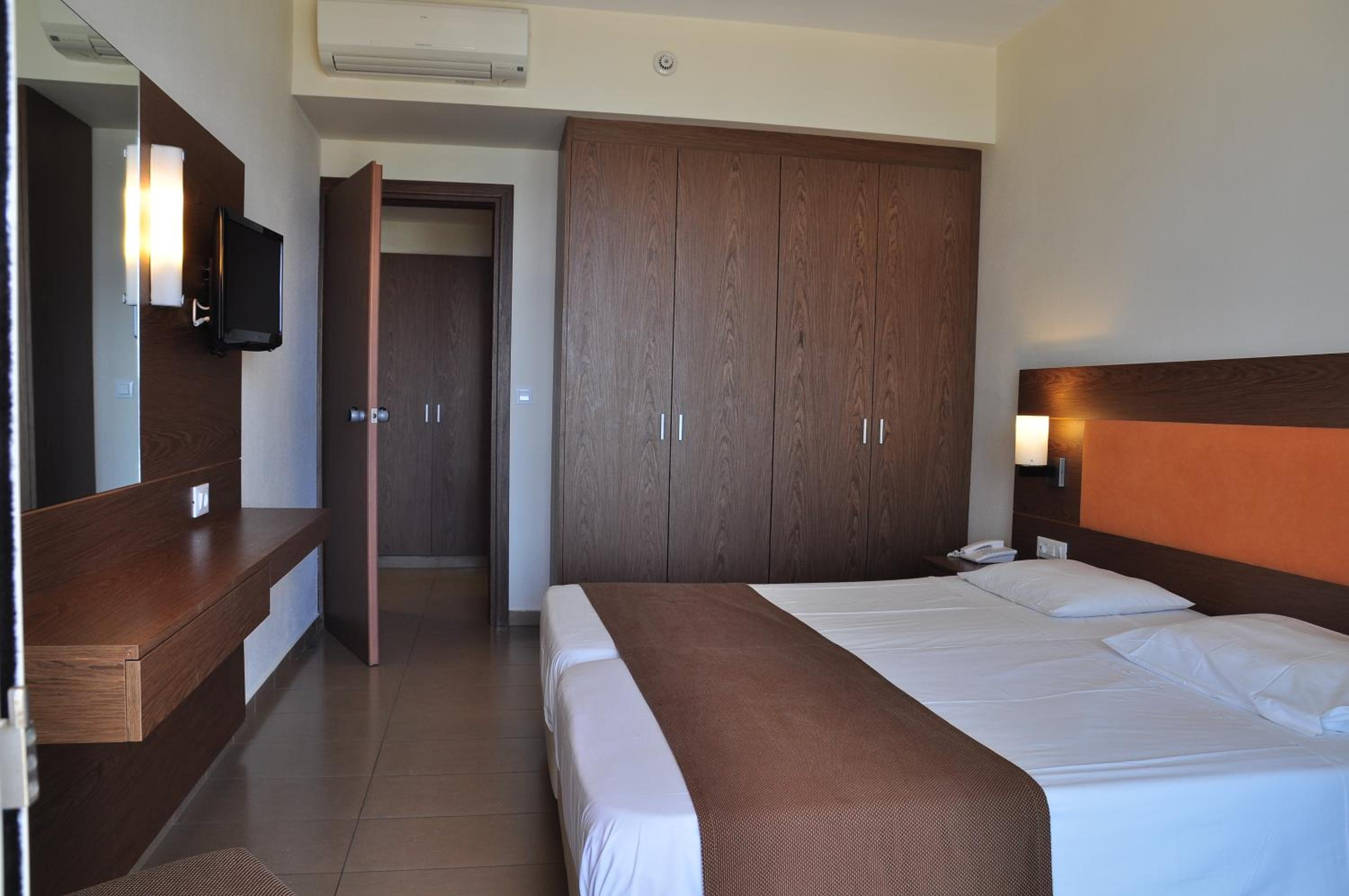 Фото Sea Melody Beach Hotel & Apartments