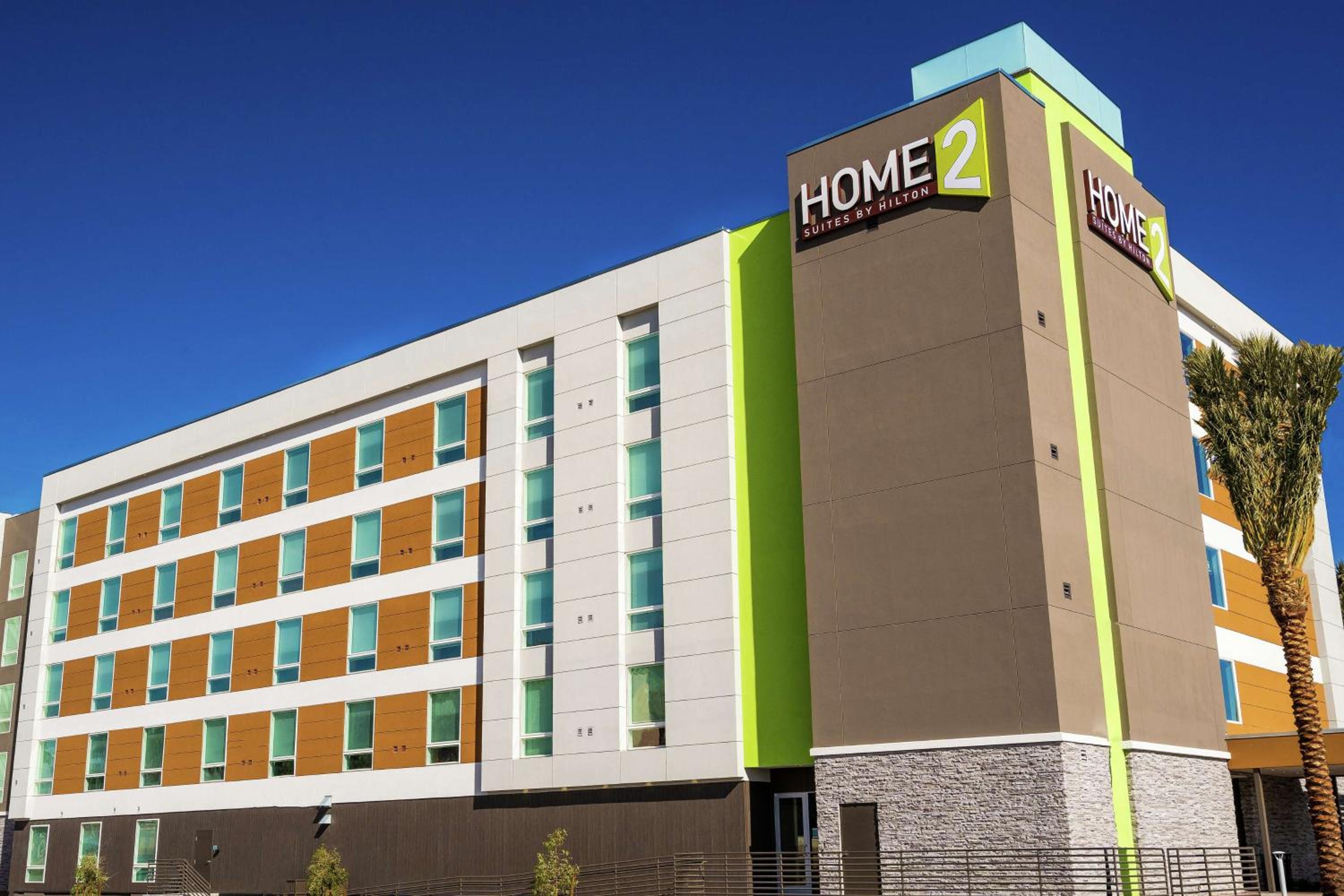 Фото Home2 Suites by Hilton Las Vegas City Center