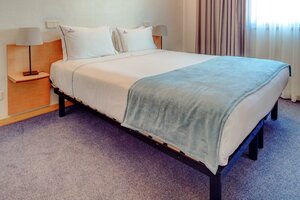 Гостиница VIP Executive Eden Aparthotel