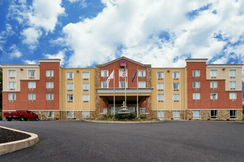 Гостиница Comfort Suites Near Gettysburg Battlefield Visitor Center в Геттисберге