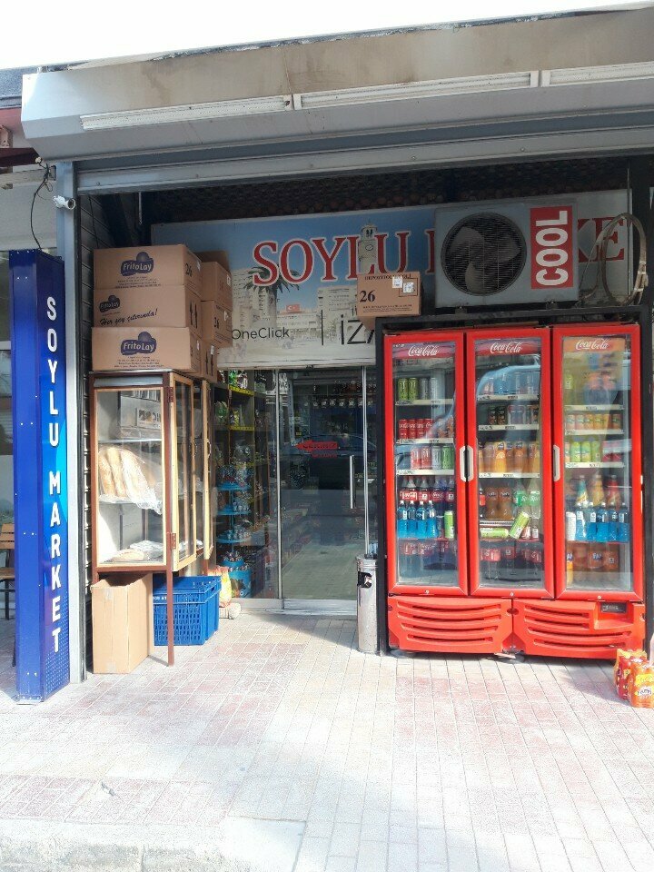 Alcoholic beverages Soylu Market, Izmir, photo