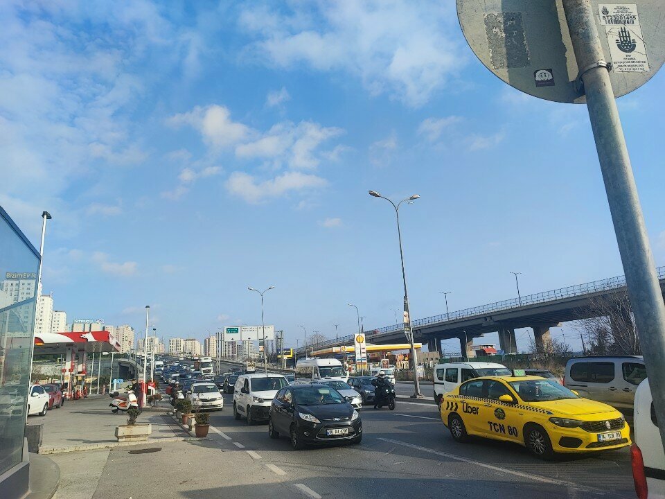 Gas station Shell & Turcas Petrol, Istanbul, photo