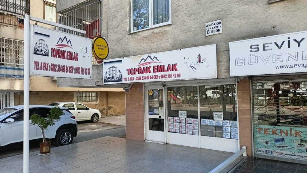 Real estate agency Toprak Emlak, Antalya, photo