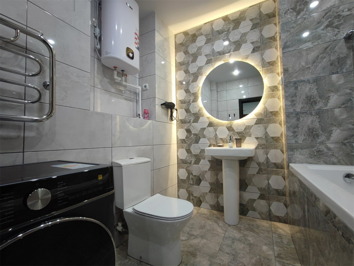 Фото отеля 2