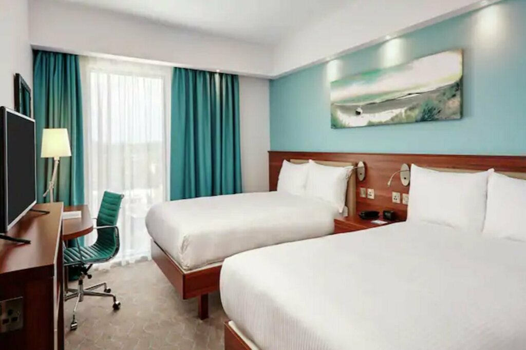 Hotel Hampton by Hilton London Ealing, London, photo