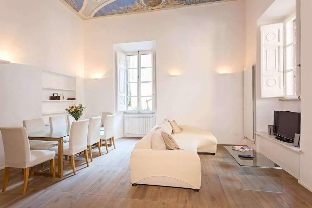 Фото Fontanella Borghese