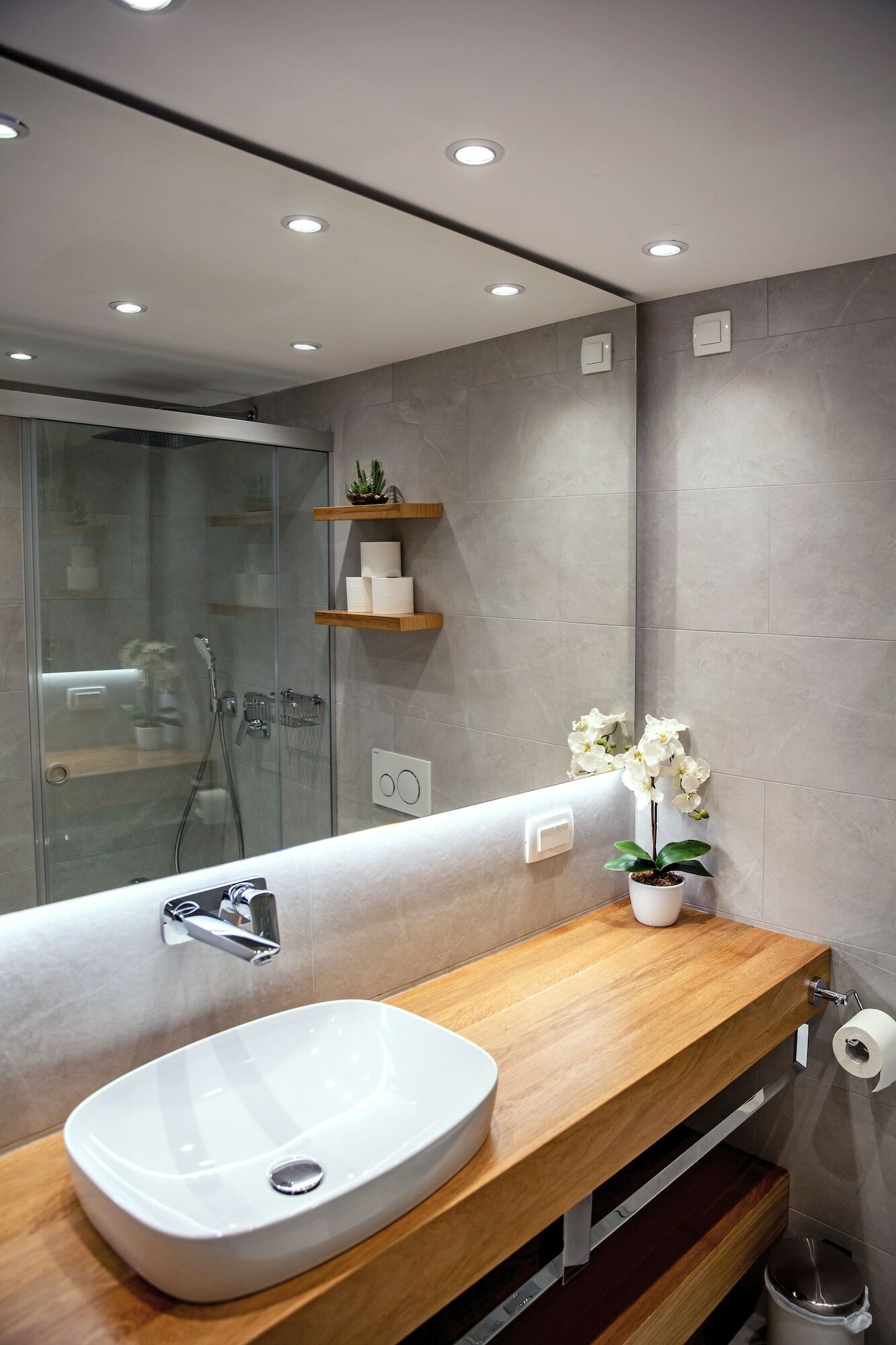 Фото Apartments Hiša Pod Gradom