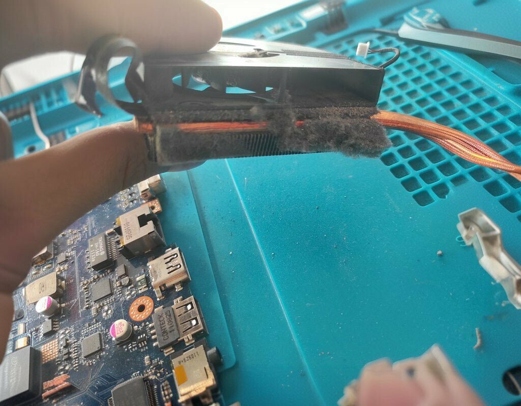 Computer repairs and services Darktech Information Talas Anayurt Computer Tablet Repair Service, Talas, photo