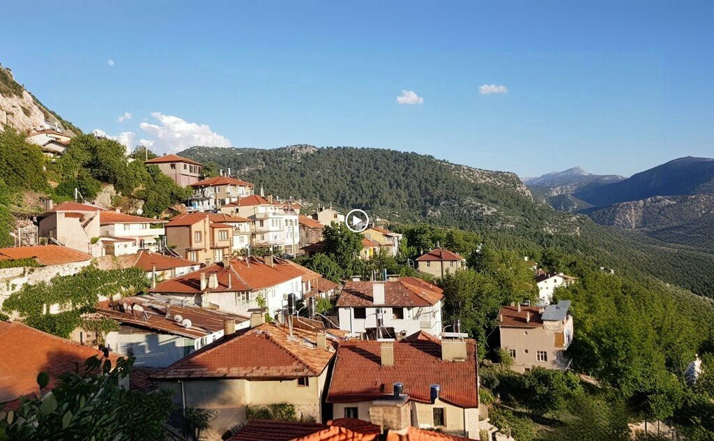 Mosque Seferaga Mosque, Sutculer, photo