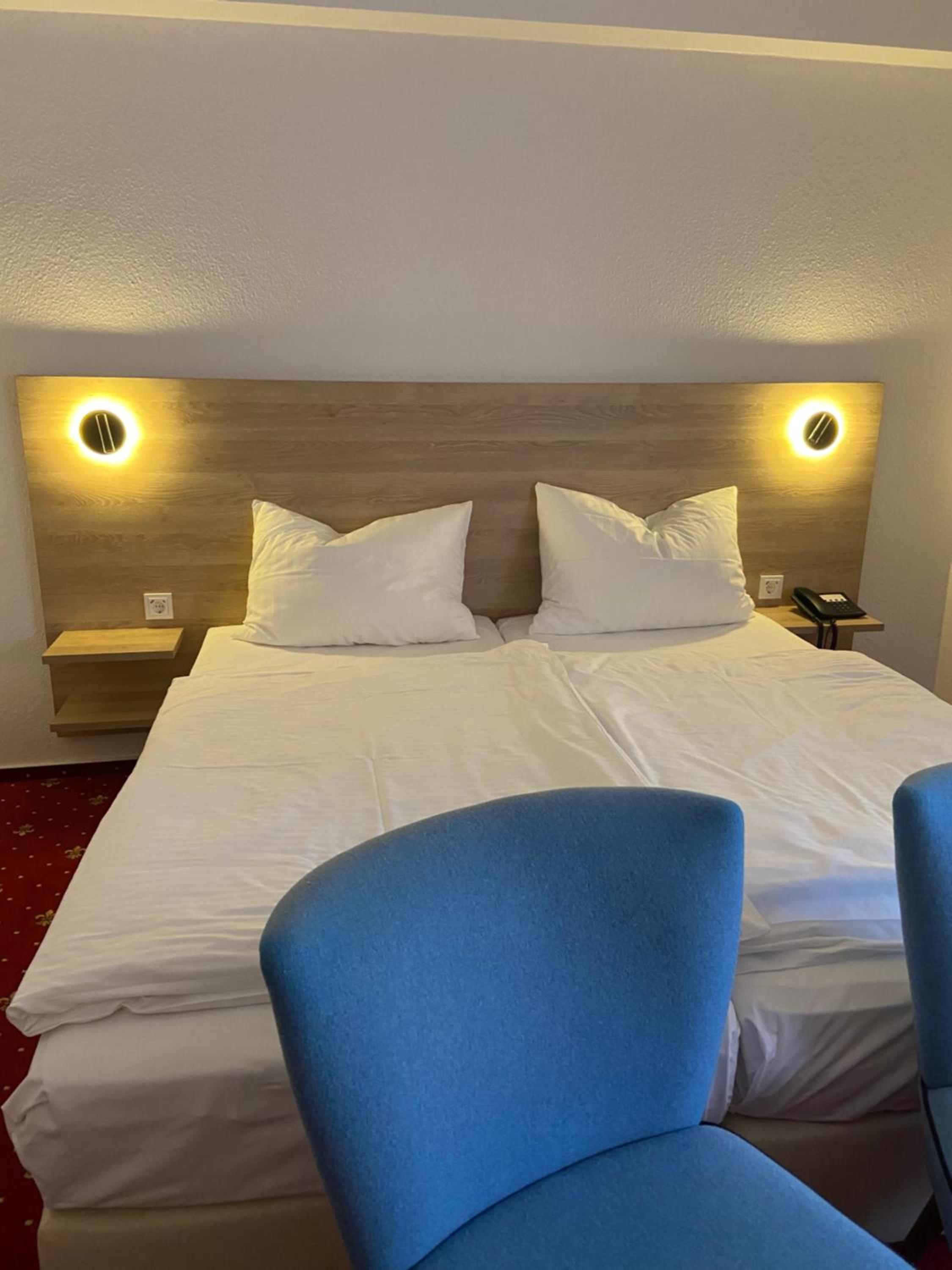 Фото 196539773402