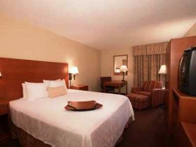 Фото Hampton Inn Atlanta Buckhead