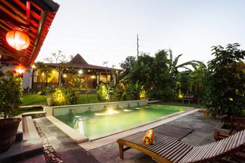 Фото Kubu Ampo Villa