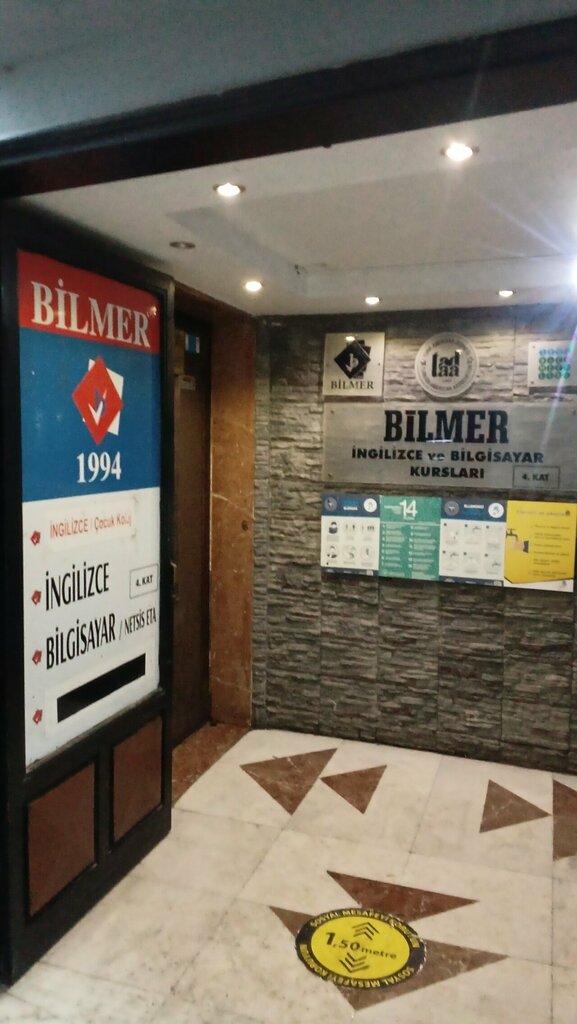 Accountants Mali Murat Demir, Izmir, photo