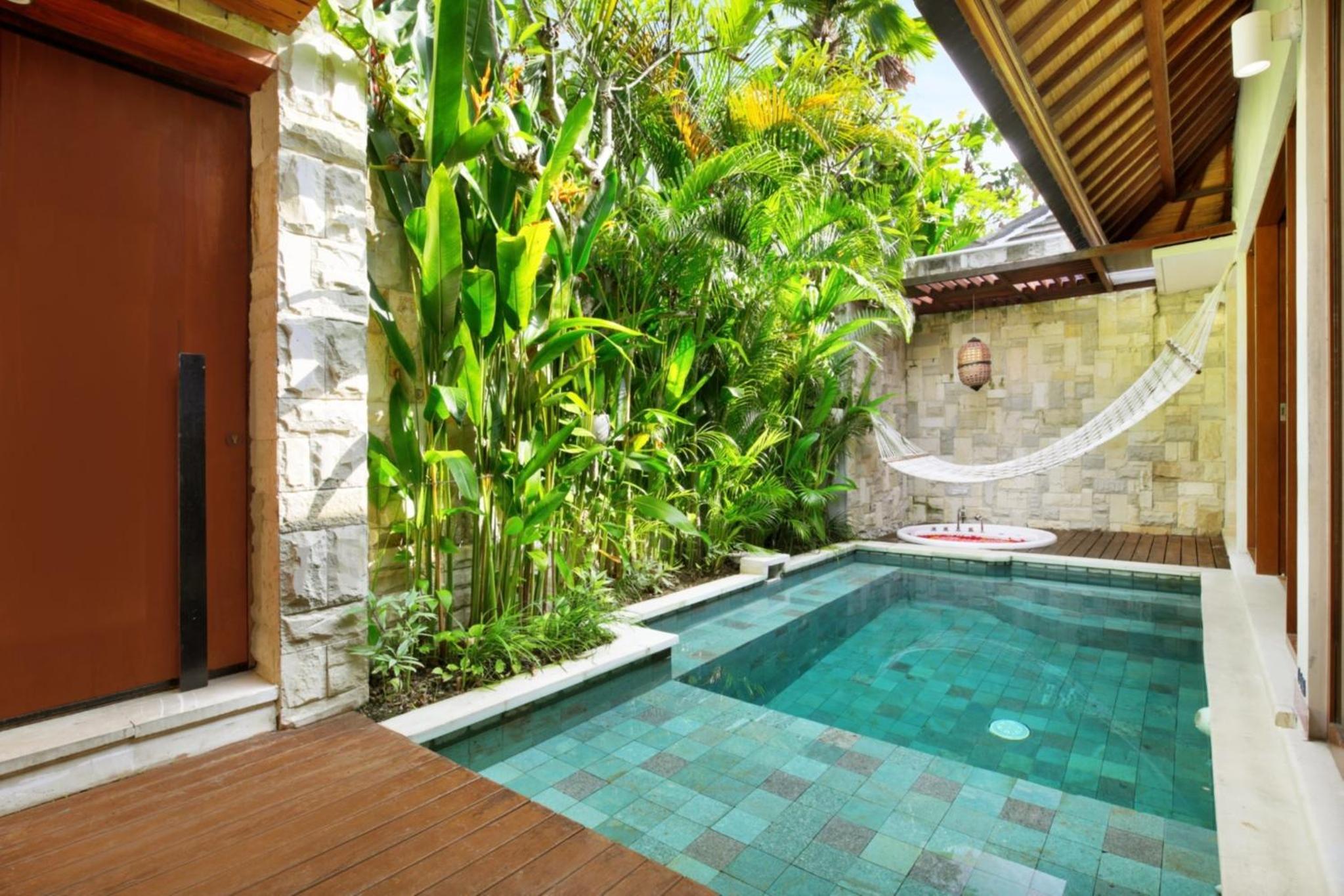 Фото Aksari Villa Seminyak by Ini Vie Hospitality