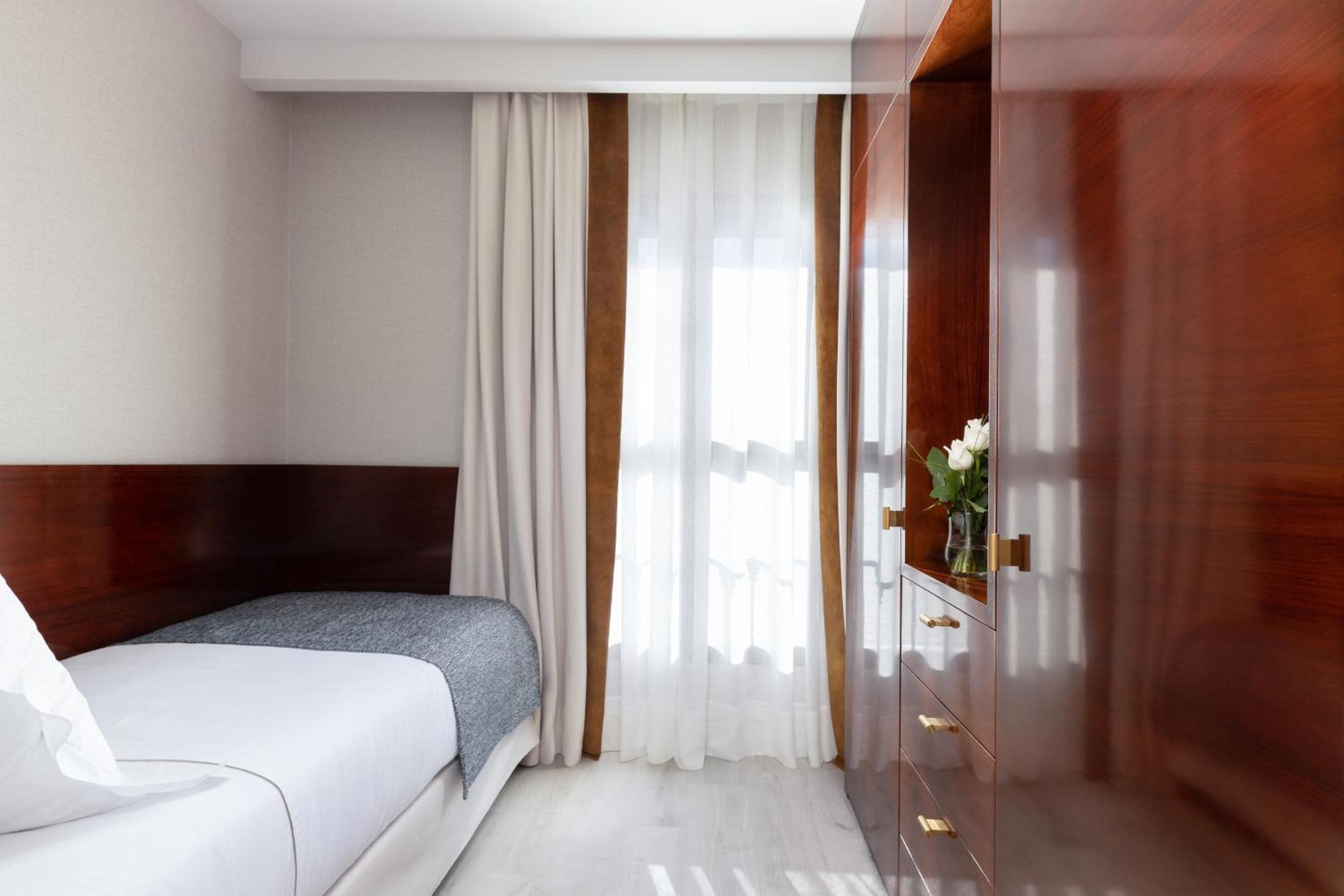 Фото Suites Center Barcelona