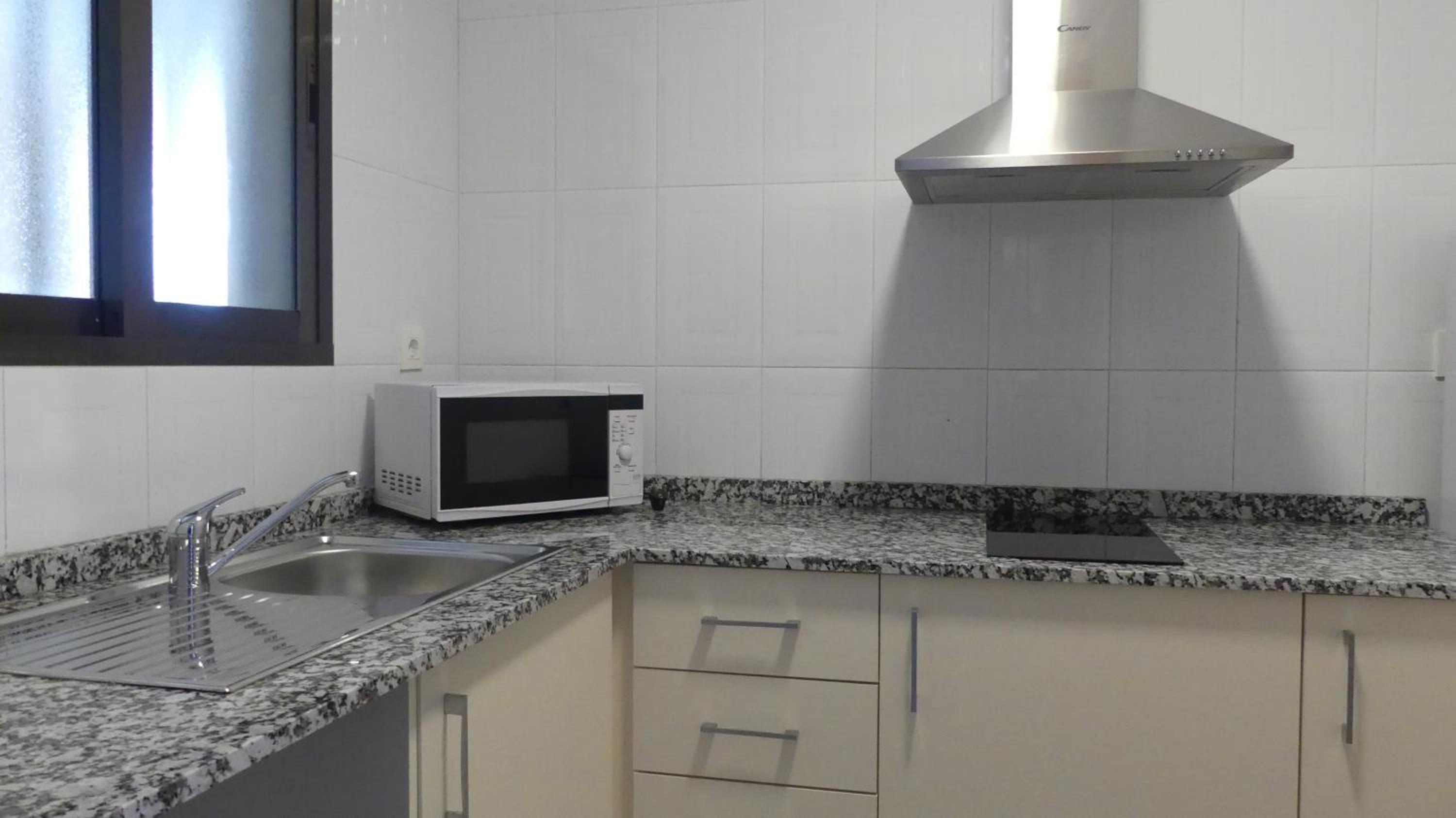 Фото Apartamentos Oasis Benidorm