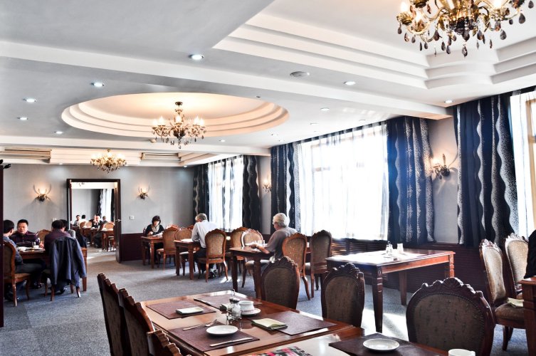 Фото Ulaanbaatar Hotel