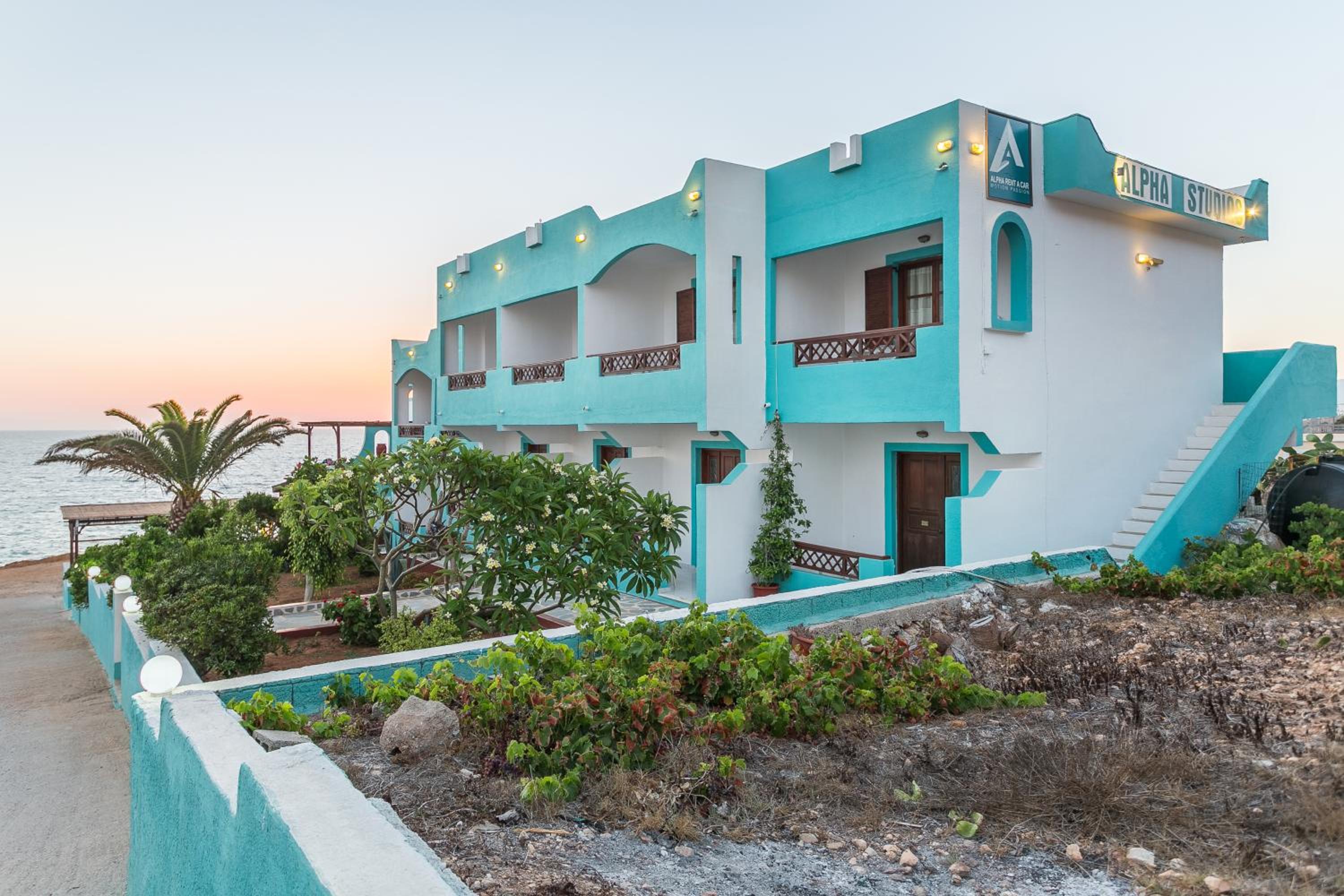 Фото Alpha Studios