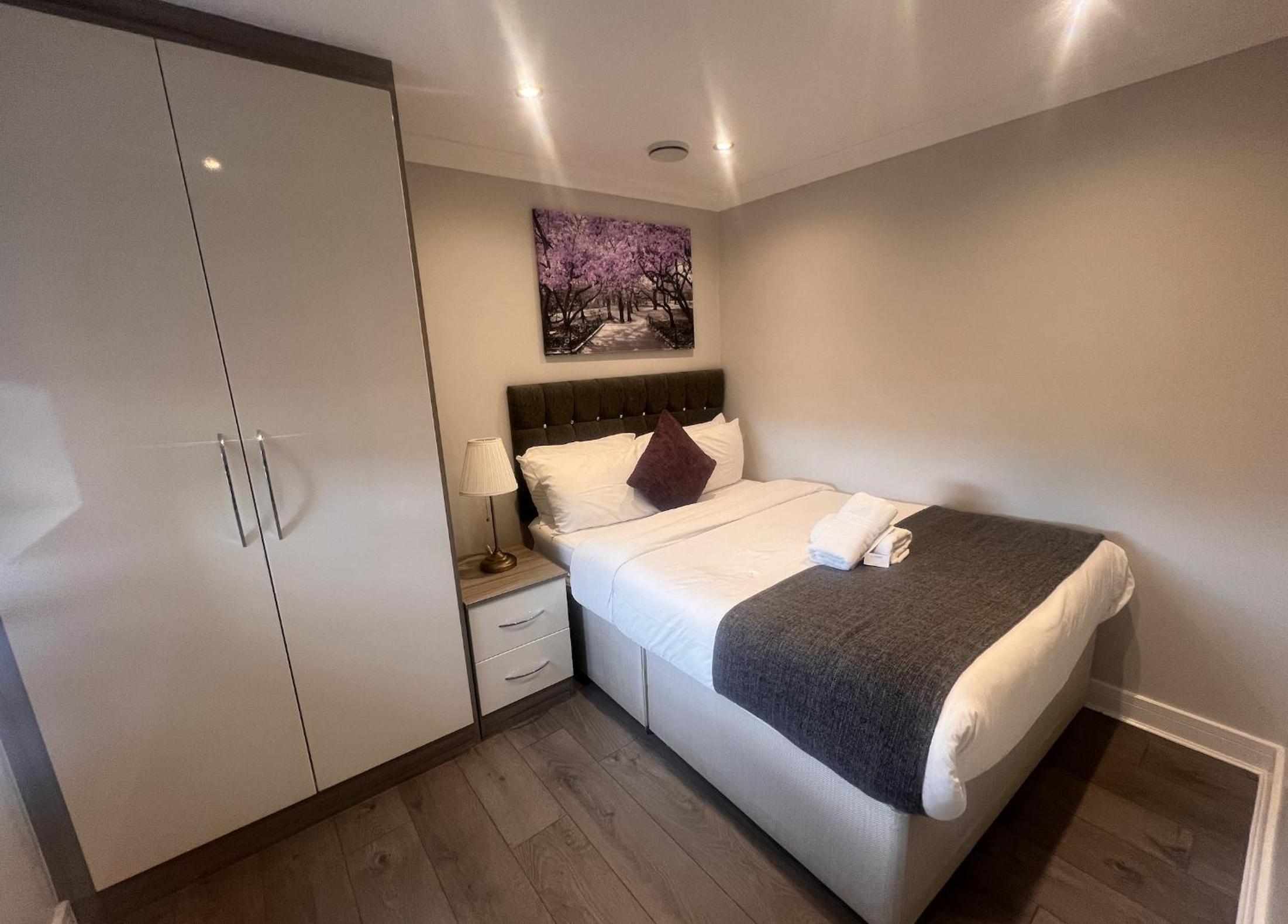 Фото Malthouse Court