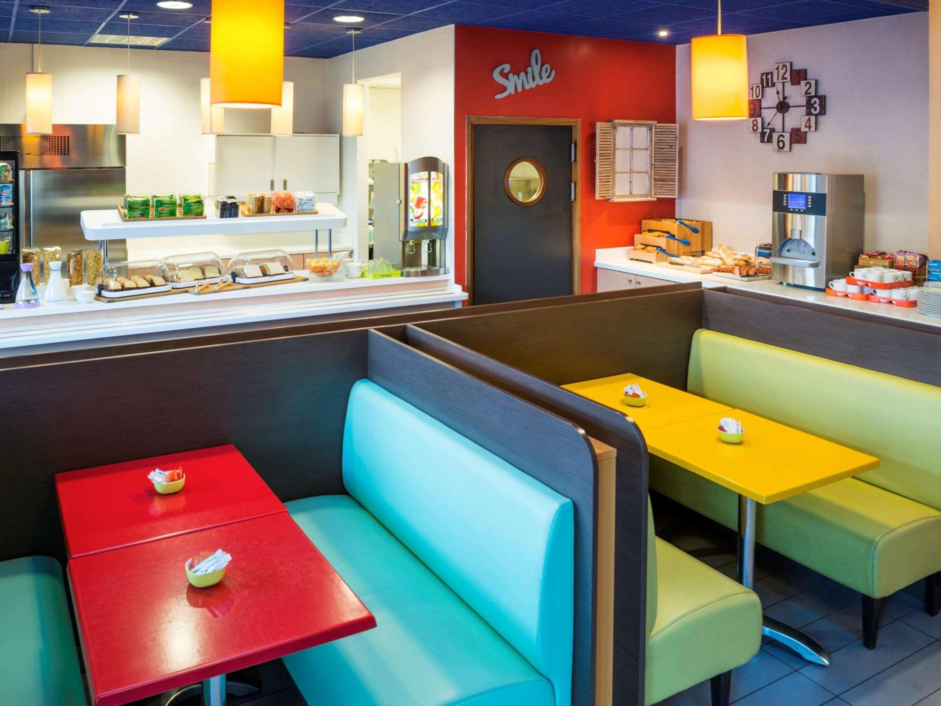 Фото Ibis Budget Lyon Centre - Gare Part Dieu