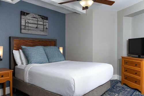 Гостиница Club Wyndham Riverside Suites в Сан-Антонио