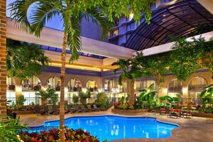 Гостиница Courtland Grand Hotel, Trademark Collection by Wyndham