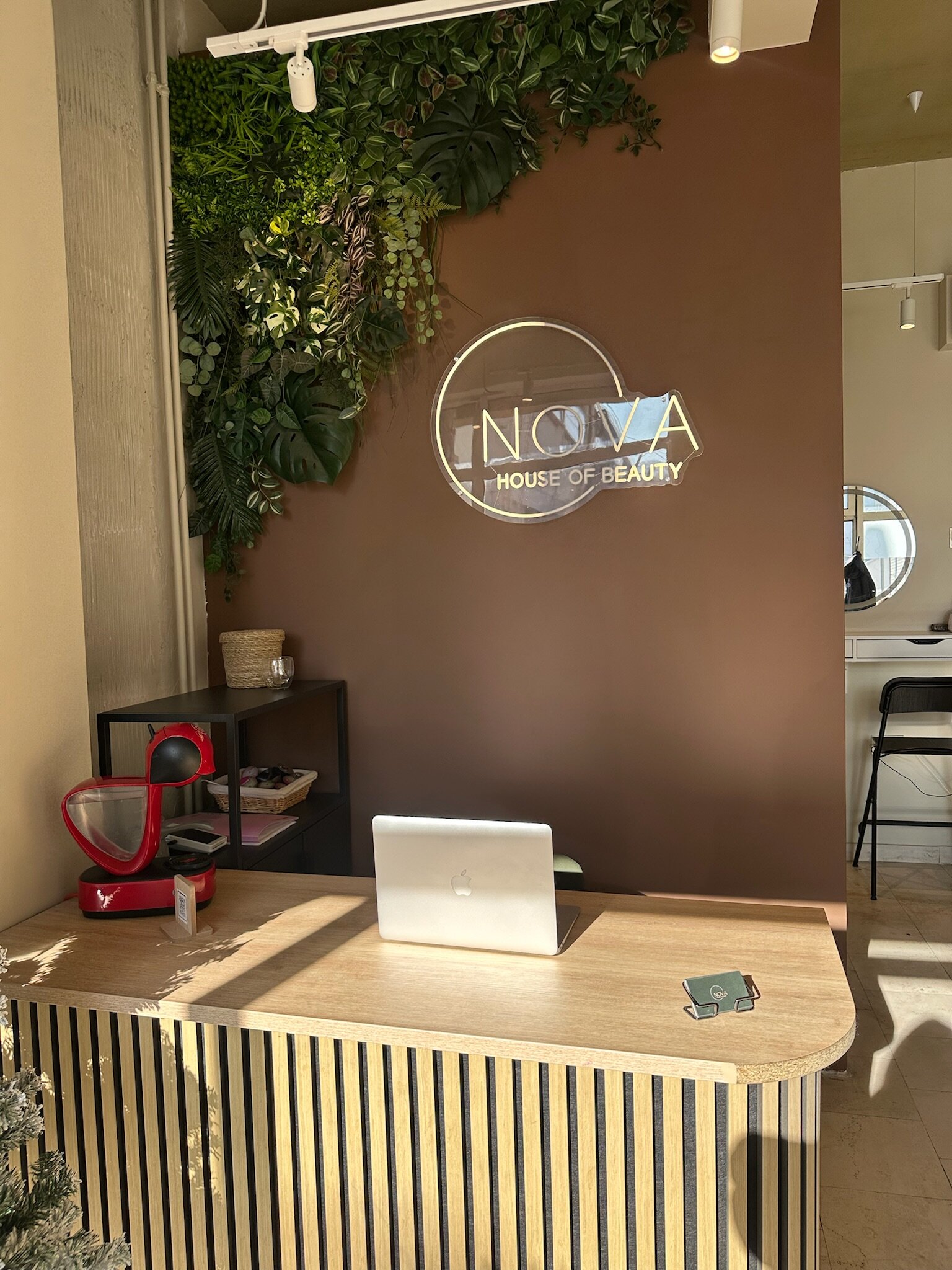 Nova House of beauty
